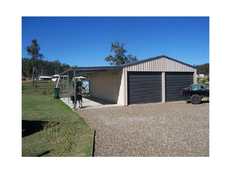 35 Hennie Drive, Benaraby QLD 4680