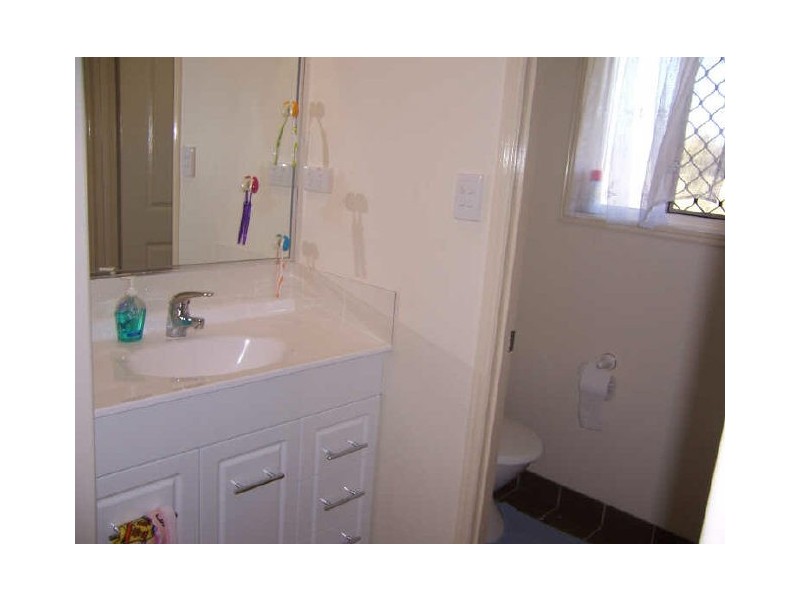 35 Hennie Drive, Benaraby QLD 4680