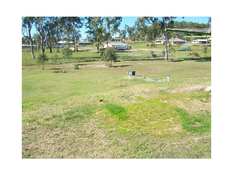 35 Hennie Drive, Benaraby QLD 4680