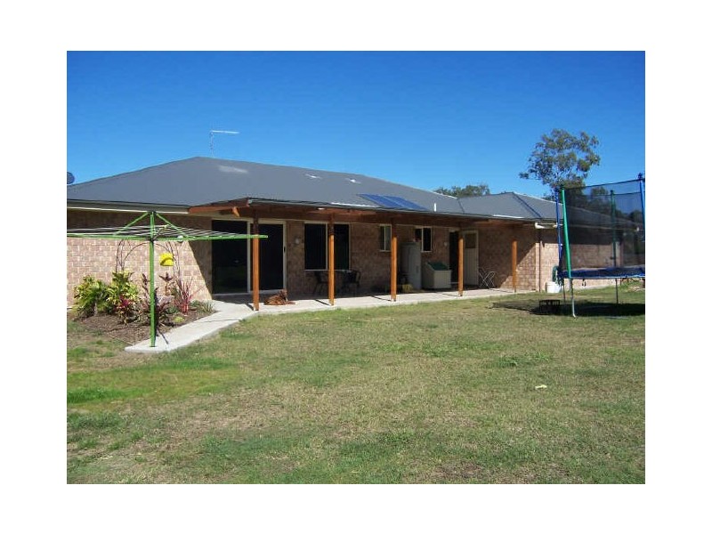 35 Hennie Drive, Benaraby QLD 4680