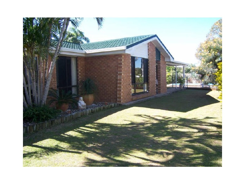 6 Langdon Street, Tannum Sands QLD 4680