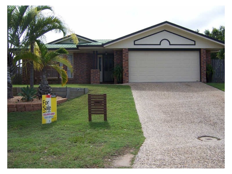 26 Curtis Avenue, Boyne Island QLD 4680