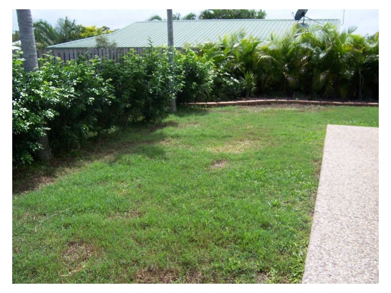 26 Curtis Avenue, Boyne Island QLD 4680