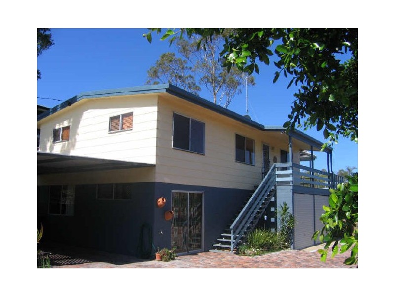 10 Sayre Crescent, Boyne Island QLD 4680