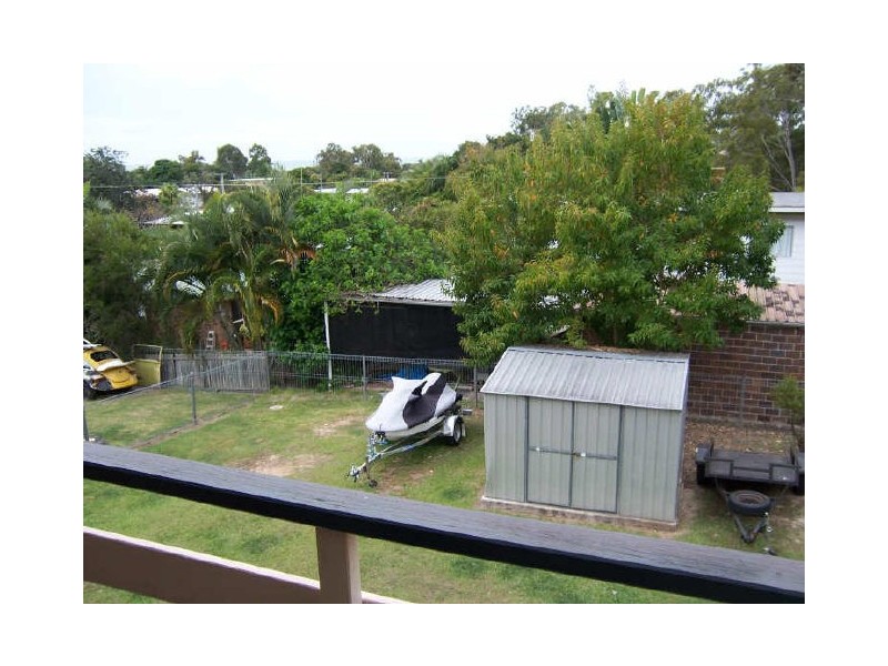 49 Amaroo Street, Boyne Island QLD 4680