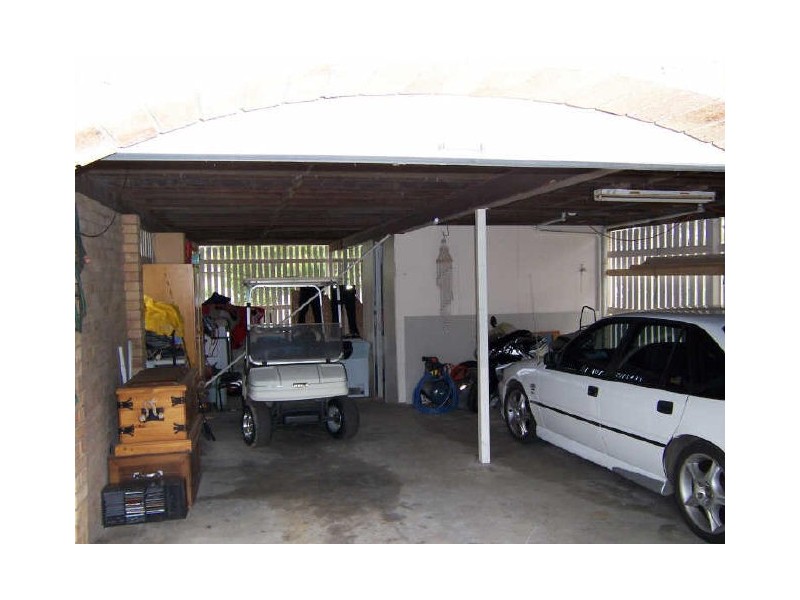 49 Amaroo Street, Boyne Island QLD 4680