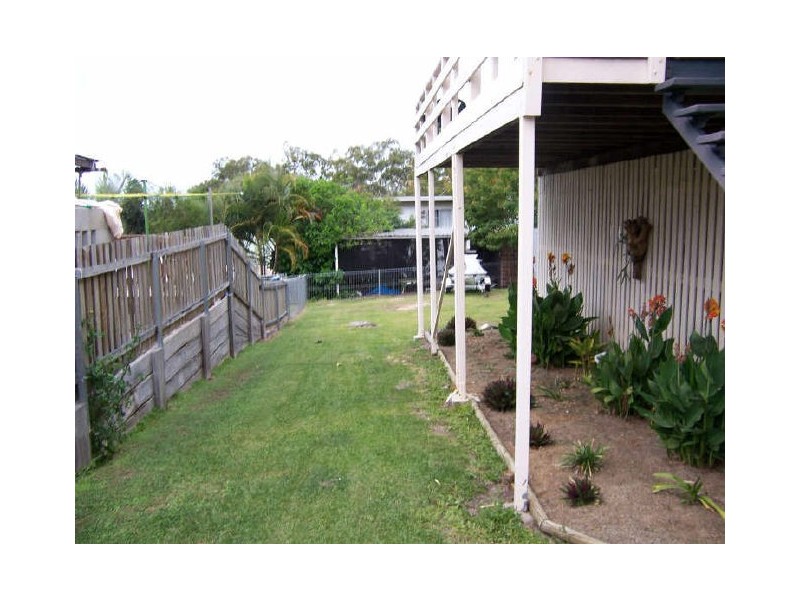 49 Amaroo Street, Boyne Island QLD 4680