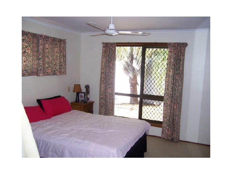 37 Latrobe Street, Tannum Sands QLD 4680