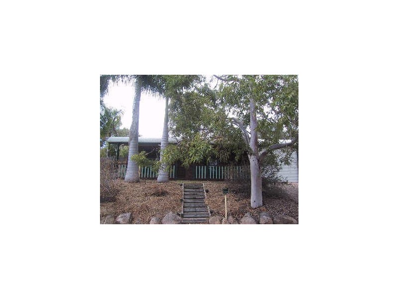 37 Latrobe Street, Tannum Sands QLD 4680