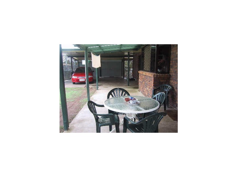 37 Latrobe Street, Tannum Sands QLD 4680