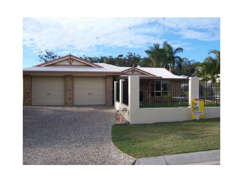 61 Geoffrey Thomas Drive, Tannum Sands QLD 4680