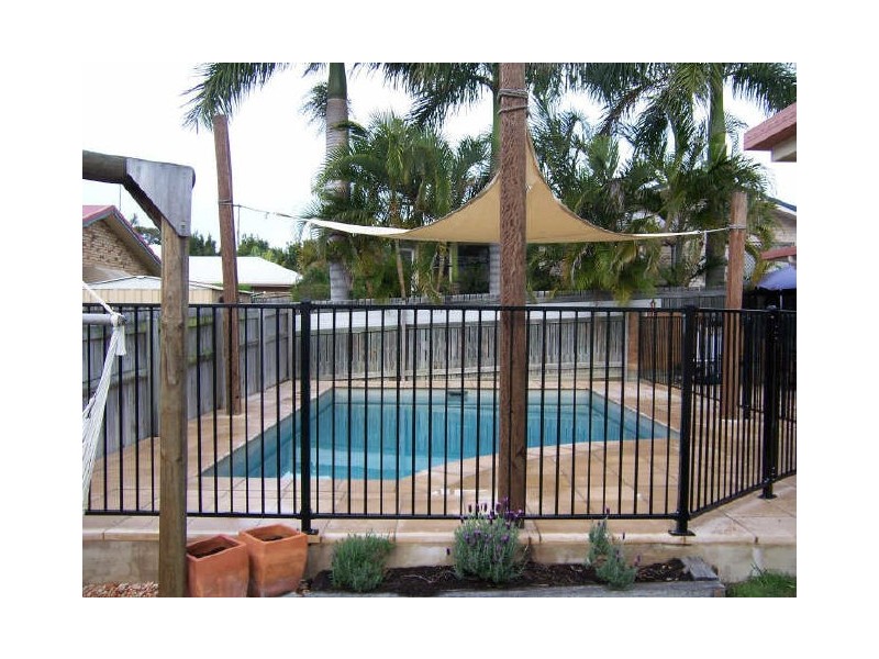 61 Geoffrey Thomas Drive, Tannum Sands QLD 4680