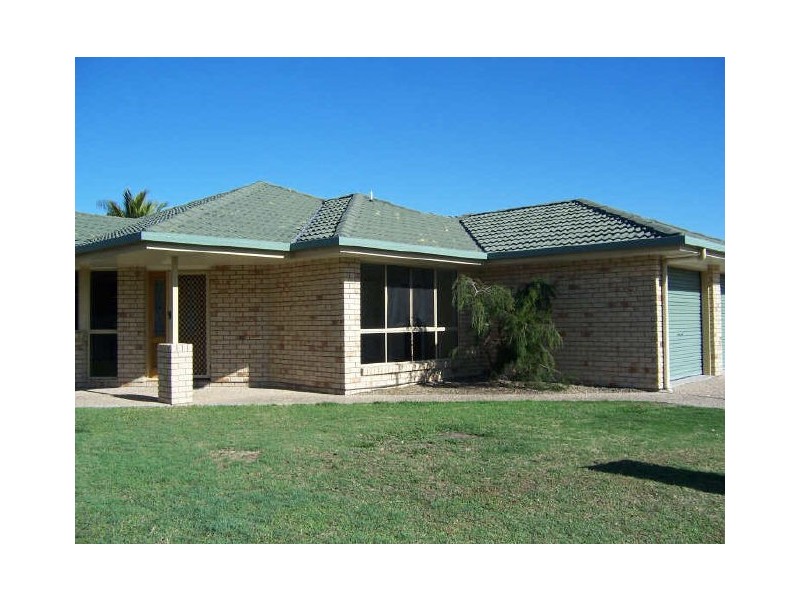 9 Wyndham Avenue, Boyne Island QLD 4680