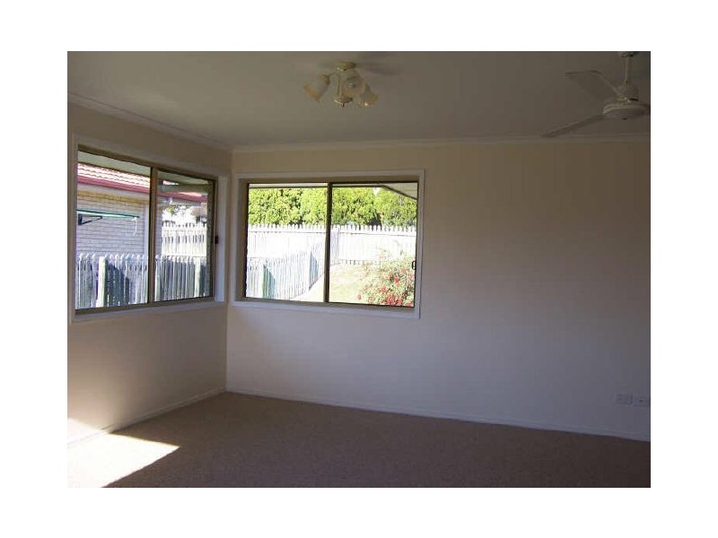 9 Wyndham Avenue, Boyne Island QLD 4680