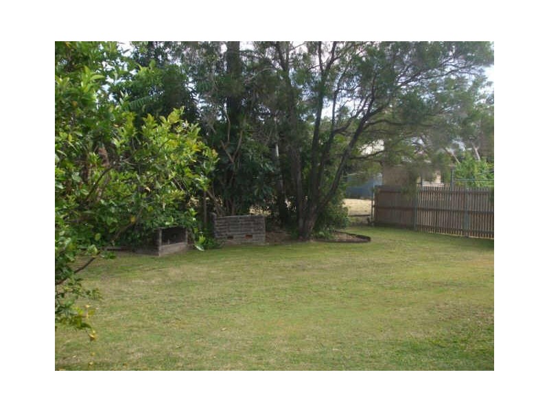 35 Dalrymple Drive, Gladstone QLD 4680