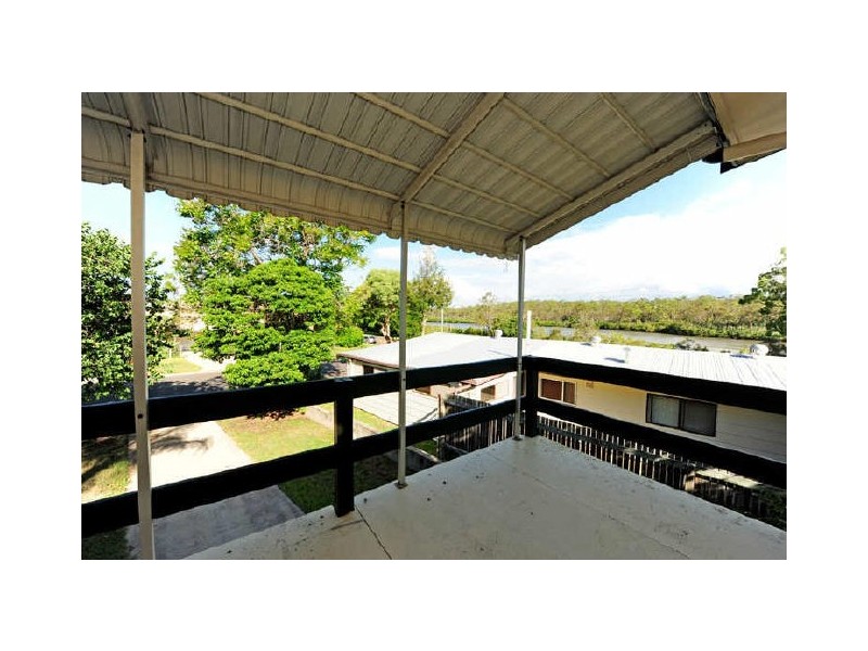 3 Edward Street, Boyne Island QLD 4680