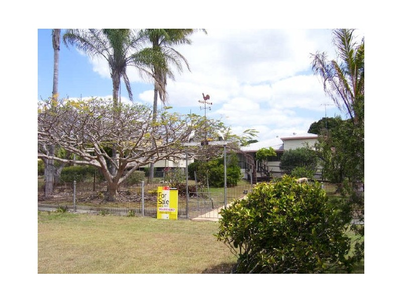 23 Wadeleigh Street, Bororen QLD 4678