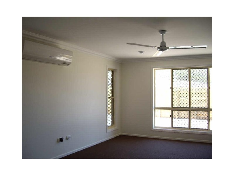 38 Bauhinia Street, Boyne Island QLD 4680