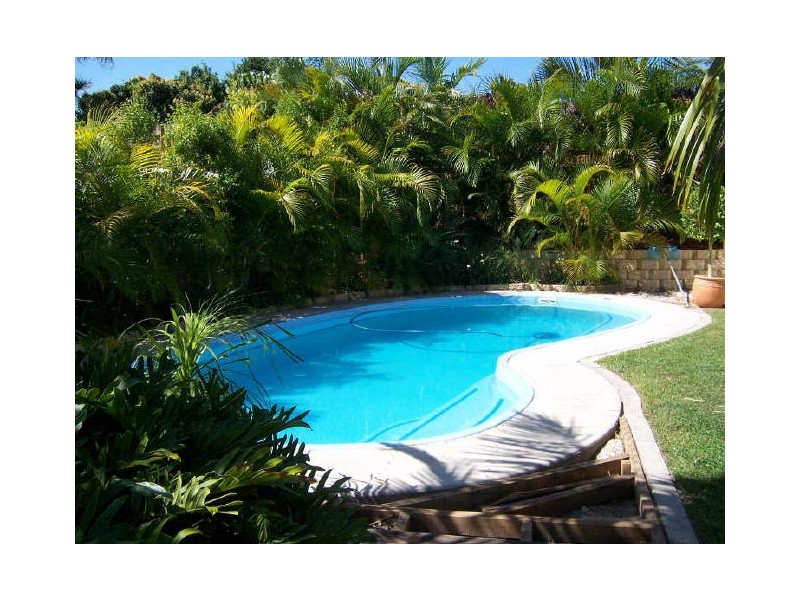 12 Langdon Street, Tannum Sands QLD 4680