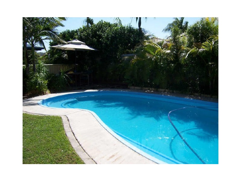 12 Langdon Street, Tannum Sands QLD 4680