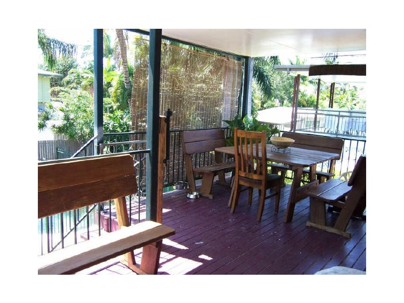 26 Alexander Street, Boyne Island QLD 4680