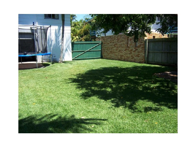 26 Alexander Street, Boyne Island QLD 4680