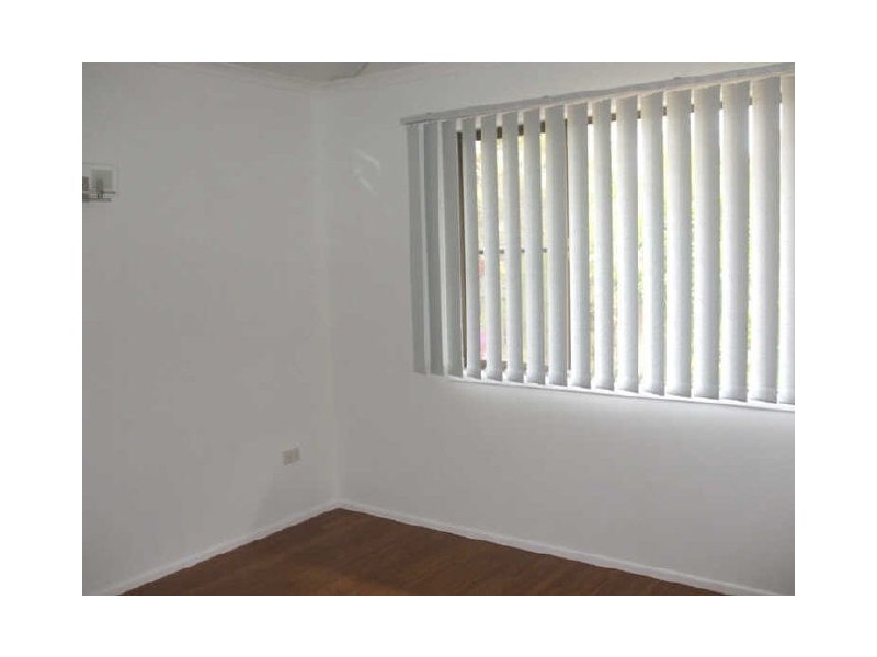 2/44 Sayre Crescent, Boyne Island QLD 4680