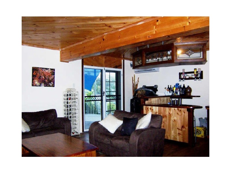 14 Chauvel Court, Boyne Island QLD 4680