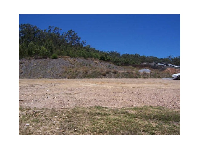 18 Jeana Close, Boyne Island QLD 4680