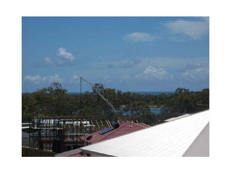 30 Lighthouse Drive, Boyne Island QLD 4680