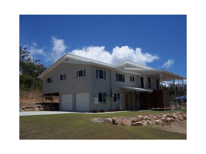 30 Lighthouse Drive, Boyne Island QLD 4680