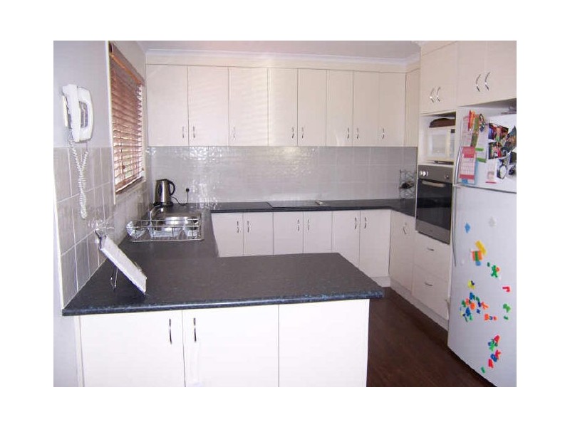 26 Sayre Crescent, Boyne Island QLD 4680