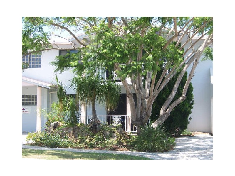 unit 2/32 Beach Avenue, Tannum Sands QLD 4680