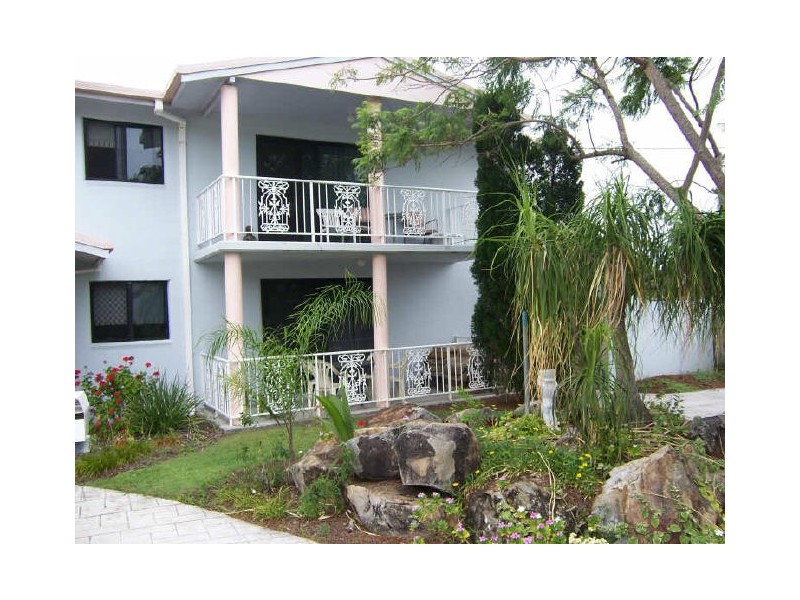 unit 2/32 Beach Avenue, Tannum Sands QLD 4680