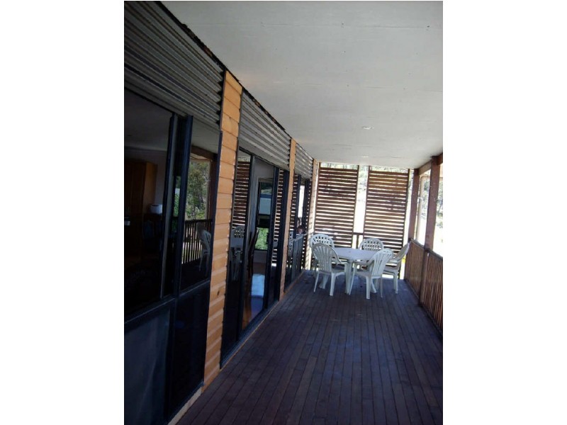 7 Bauhinia Street, Boyne Island QLD 4680