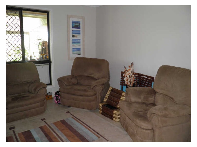 33 Dedekind Avenue, Benaraby QLD 4680