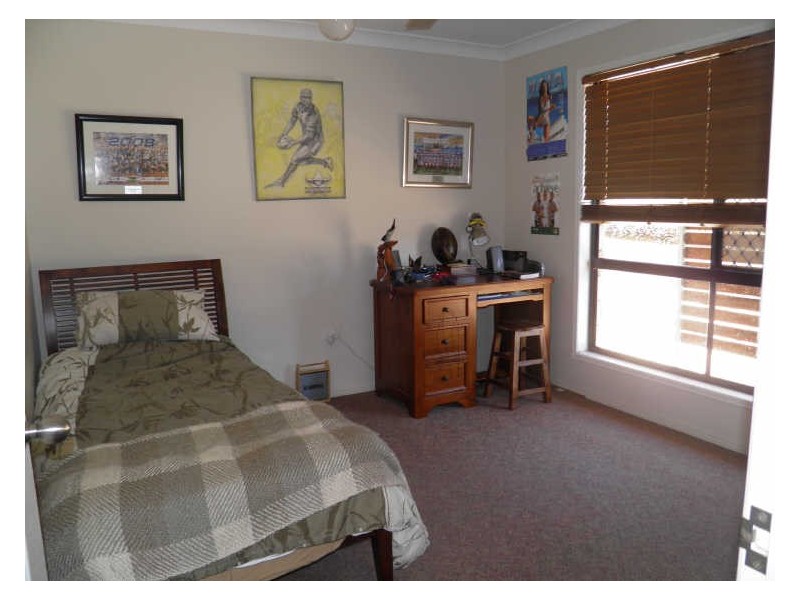 33 Dedekind Avenue, Benaraby QLD 4680