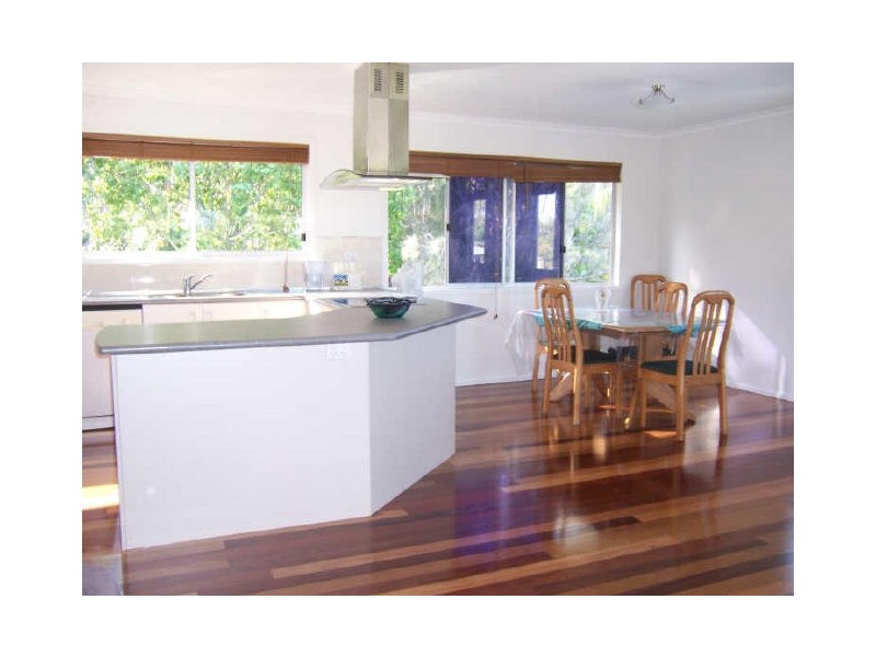 52 KATANDRA STREET, Boyne Island QLD 4680