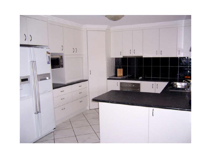 11 Ronald Crescent, Benaraby QLD 4680