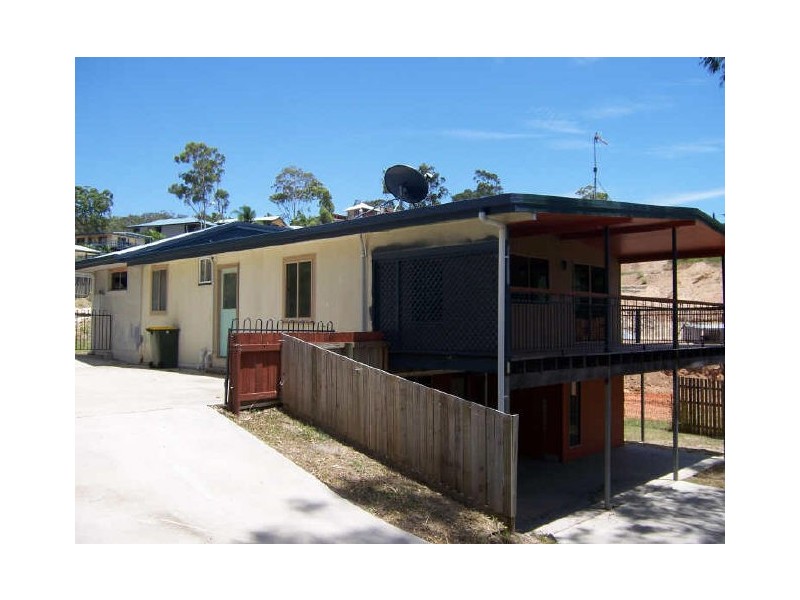 24 Marina Avenue, Boyne Island QLD 4680