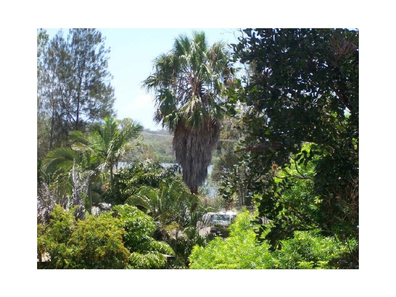 24 Marina Avenue, Boyne Island QLD 4680