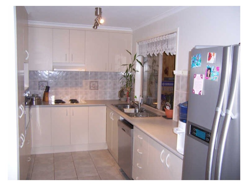 8 Cremorne Drive, Tannum Sands QLD 4680