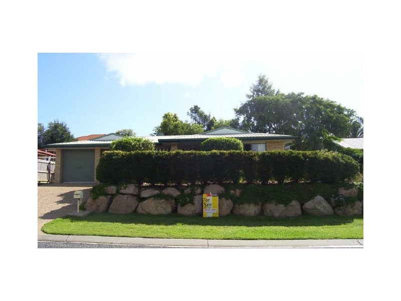 12 Curtis Avenue, Boyne Island QLD 4680