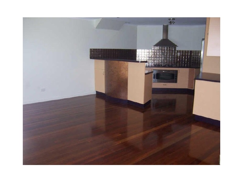 48 Malpas Street, Boyne Island QLD 4680