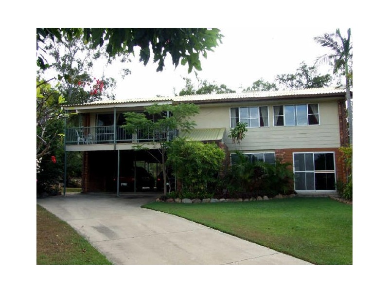 11 Benowa Court, Boyne Island QLD 4680