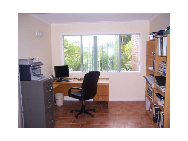 11 Benowa Court, Boyne Island QLD 4680