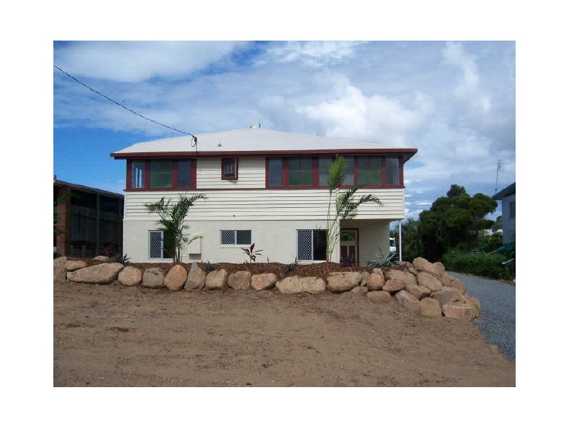 90 Malpas Street, Boyne Island QLD 4680