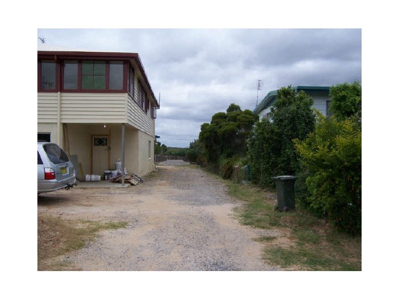 90 Malpas Street, Boyne Island QLD 4680