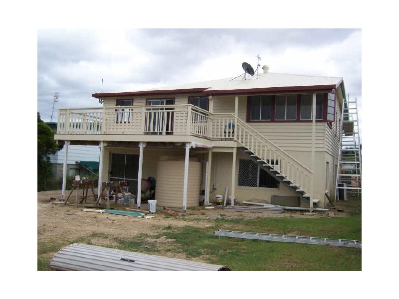 90 Malpas Street, Boyne Island QLD 4680