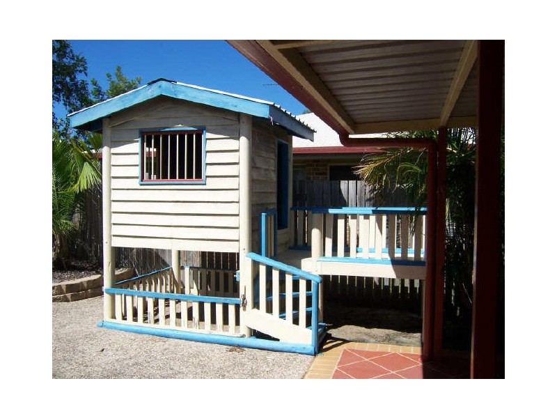 8 Belah Court, Boyne Island QLD 4680